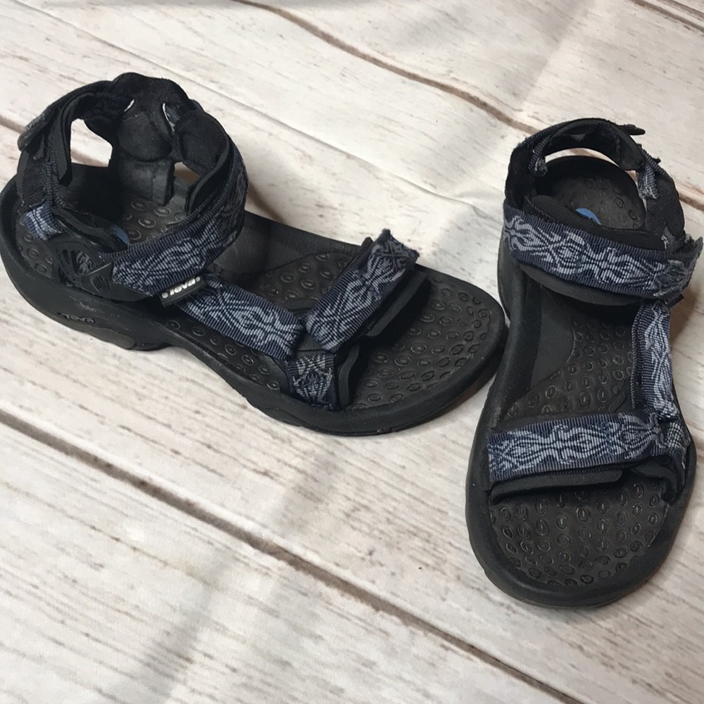 TEVA Woman’s Hiking Sandals Shoc Pad Navy Size 6 - Picture 12 of 12